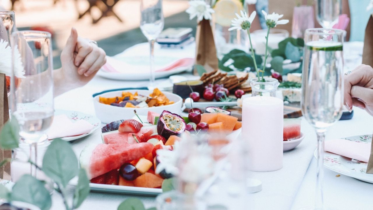 featured photo for how to host the perfect backyard bonfire party this summer
